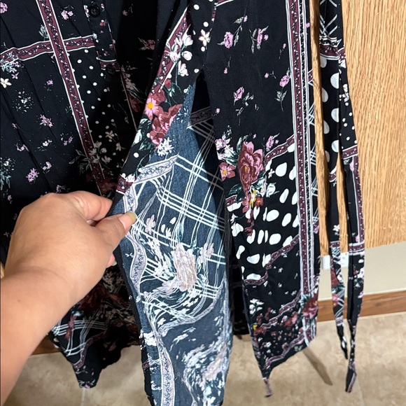 Torrid Black Floral Patchwork Maxi Dress - Picture 7 of 11